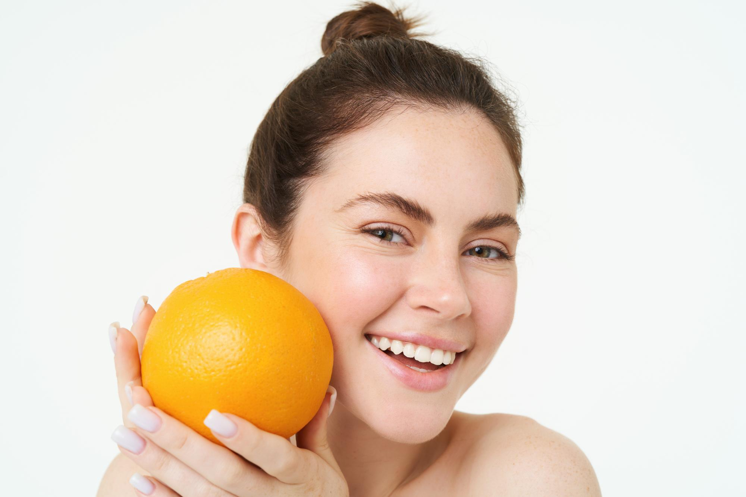 Geçmeyen Cilt Kuruluğu Aslında Hangi Vitamin Eksikliği?